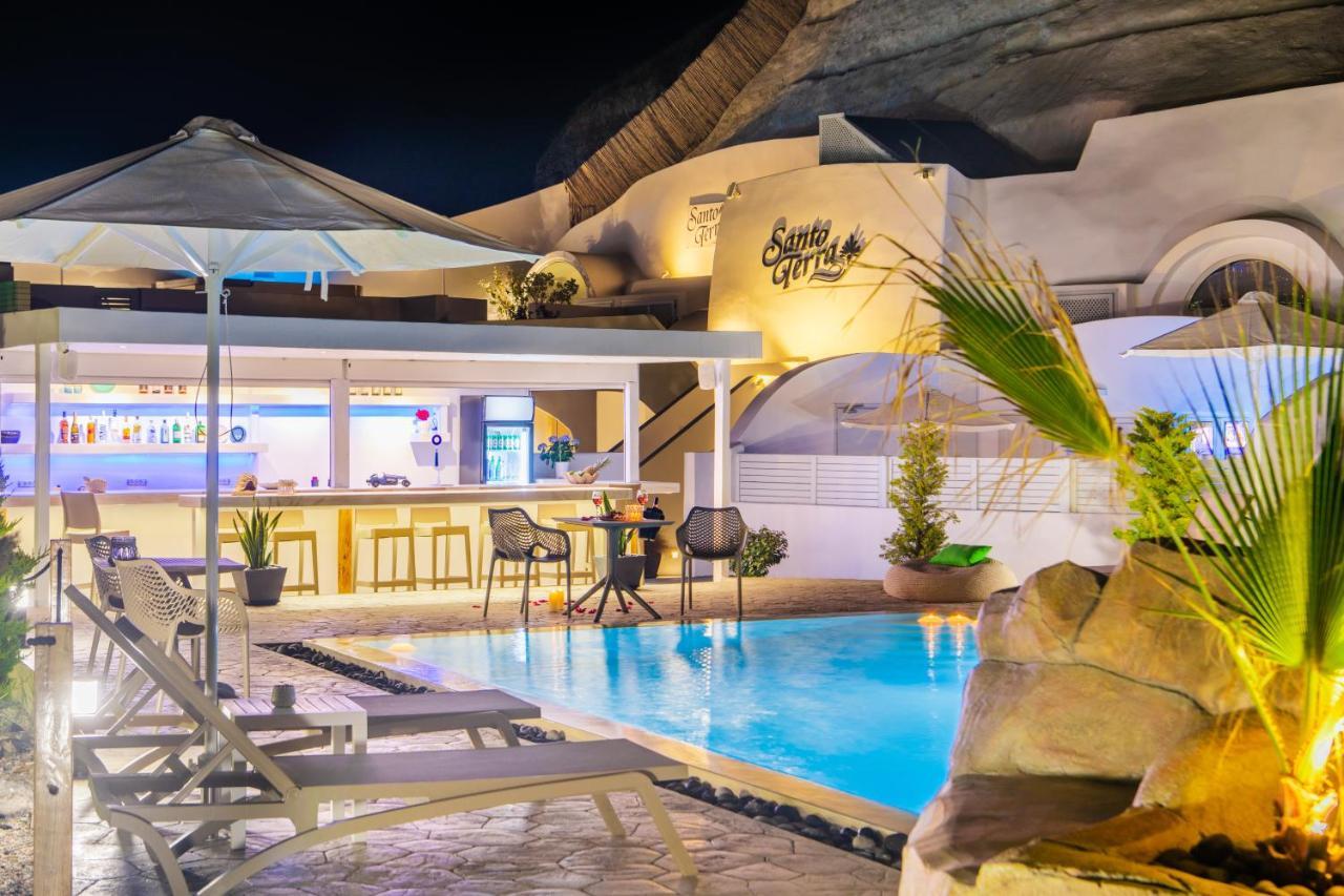 Santoterra Antigua Suites Karterados  Exterior foto