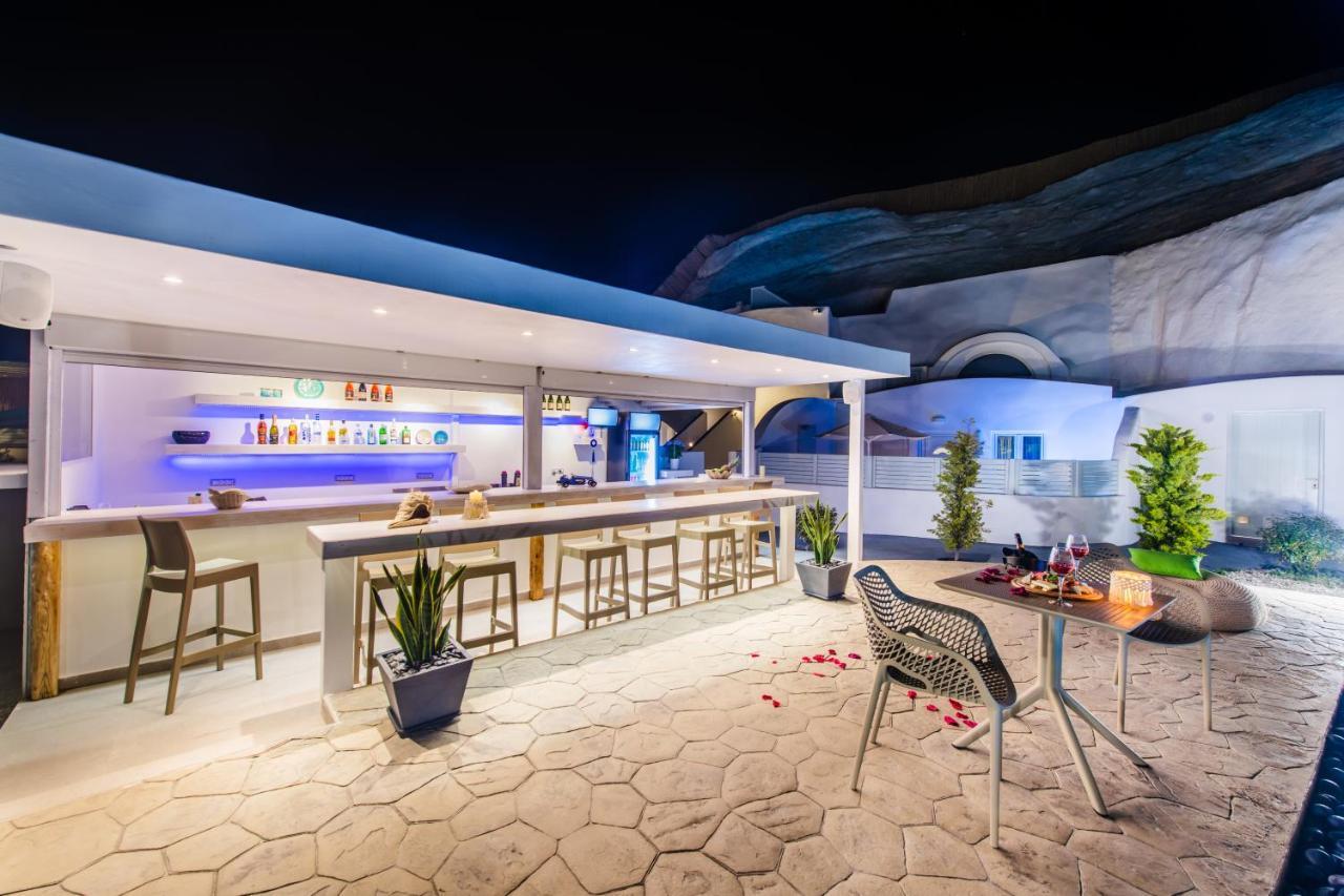 Santoterra Antigua Suites Karterados  Exterior foto